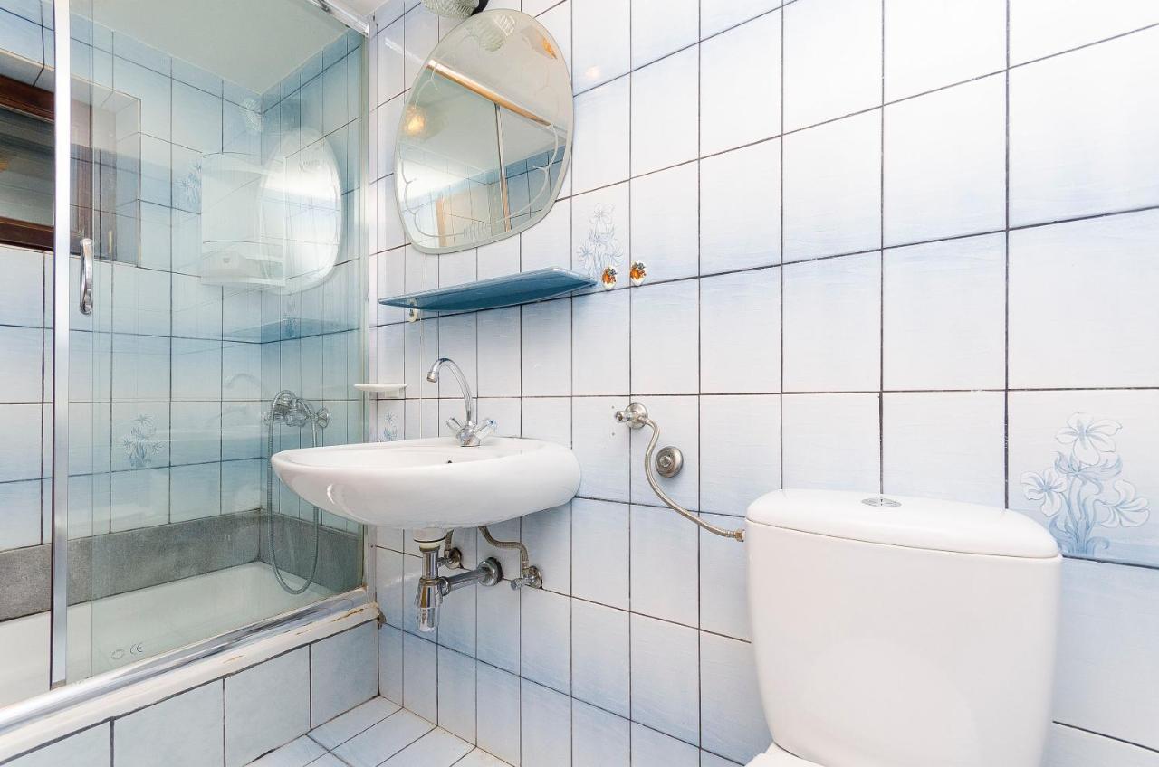 Apartment Rozalija Razanj
